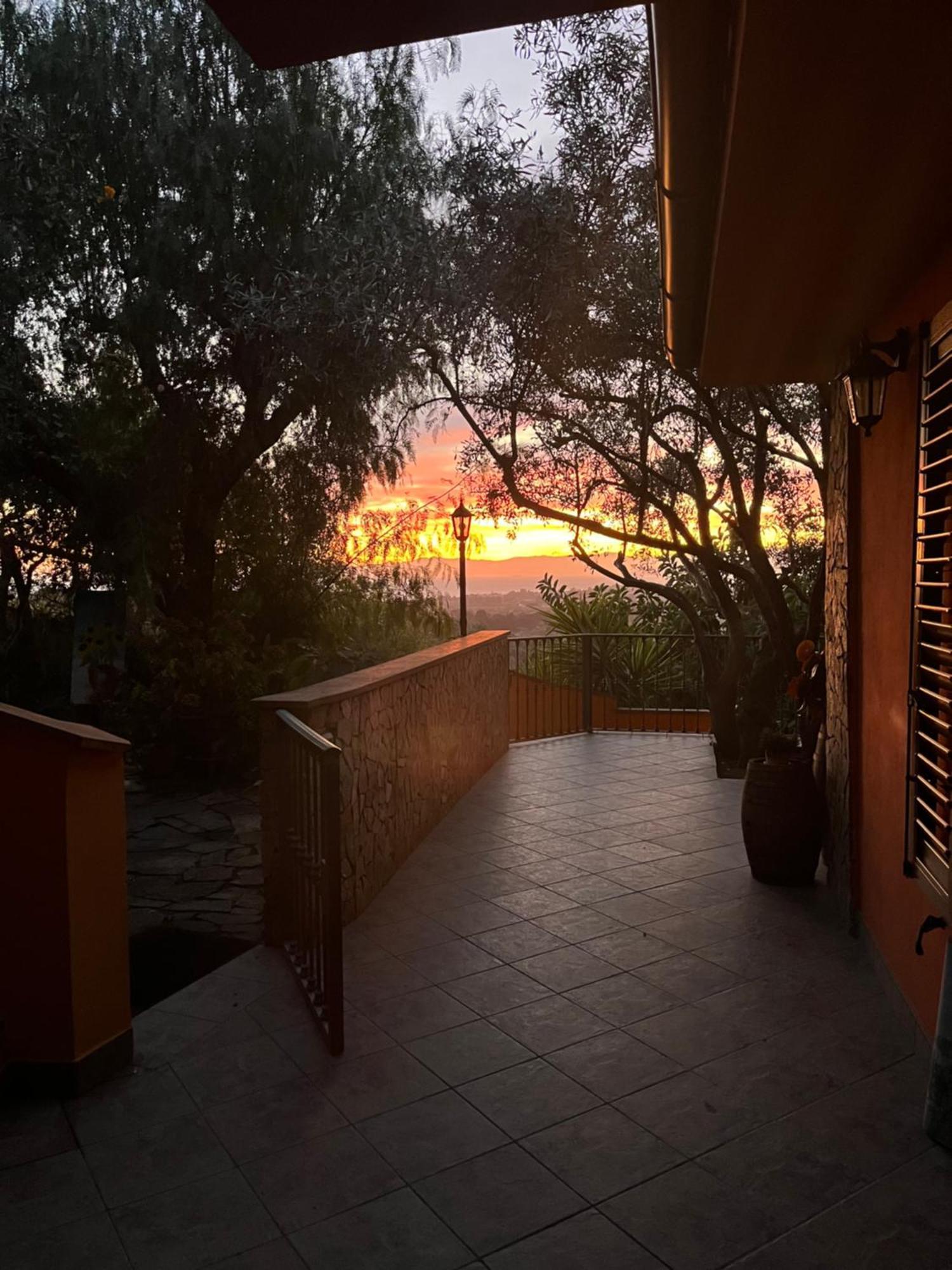 Villa Con Giardino Vista Mare Capitana Exterior foto